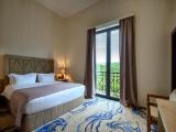 Executive Suite with mountain view