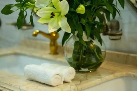 Ramada by Wyndham - 52