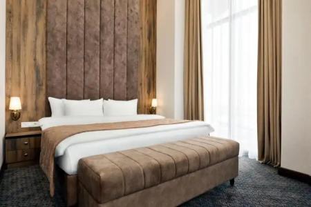 Ramada by Wyndham - 57