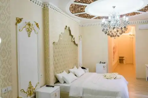 Grand-Boutique - 1