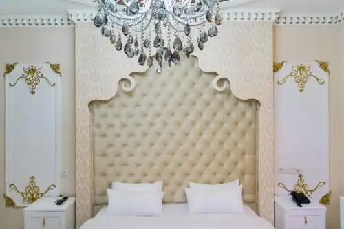 Grand-Boutique - 9