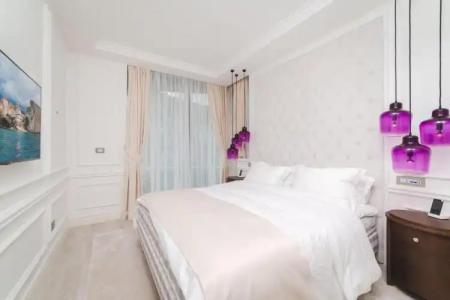 Boutique Vissi d'Arte - 90