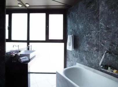 Brown Acropol, a Member of Browns - 37