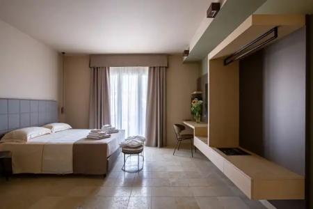 Charme Simon Bolivar - 6