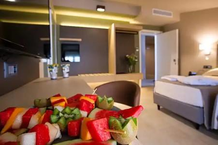 Charme Simon Bolivar - 44