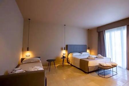 Charme Simon Bolivar - 47