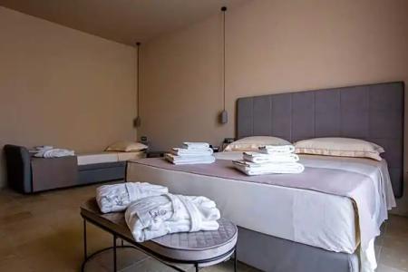 Charme Simon Bolivar - 49