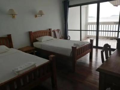 Jansom Beach Resort - 27