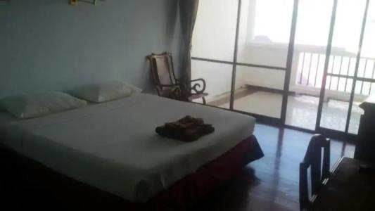 Jansom Beach Resort - 46