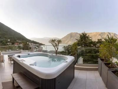 Hyatt Regency Kotor Bay Resort - 78