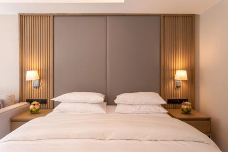 Hyatt Regency Kotor Bay Resort - 2