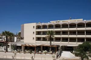 Island Resorts Marisol, Rhodes Town