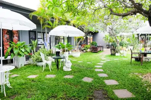 Baan Poon Garden - 4