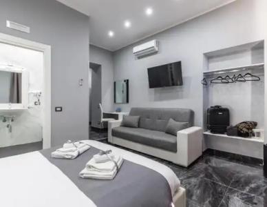 Bella Napoli Suites - 6