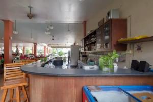 First resort albergo, Patong