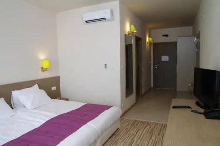 Aqua Nevis & Aqua Park - All Inclusive - 24