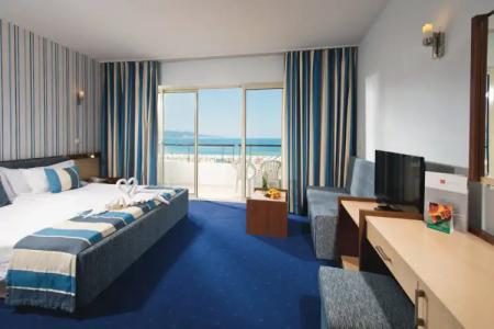 Breathless Resort and Spa - 2
