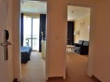 Suite with city view