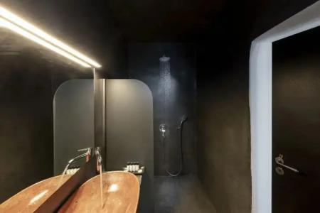 Pearl of Caldera Oia - Boutique by Pearl Collection - 42