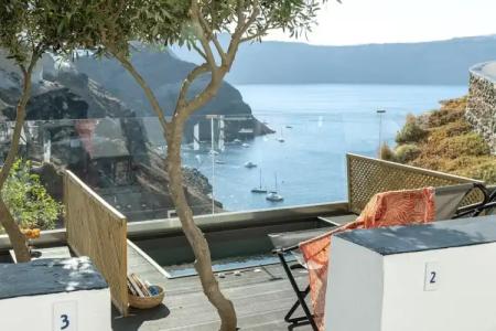 Pearl of Caldera Oia - Boutique by Pearl Collection - 93