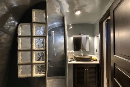 Pearl of Caldera Oia - Boutique by Pearl Collection - 217