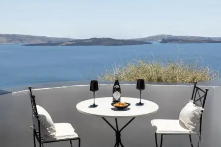 Pearl of Caldera Oia - Boutique by Pearl Collection - 147