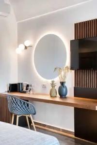 Volcanic Arc Suites - 64