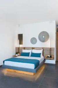 Volcanic Arc Suites - 23