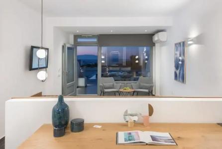 Volcanic Arc Suites - 46