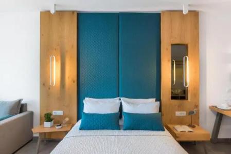 Volcanic Arc Suites - 3