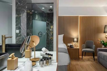 Elia Ermou Athens - 48