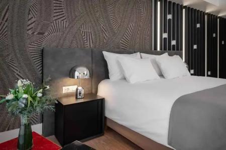 Elia Ermou Athens - 41