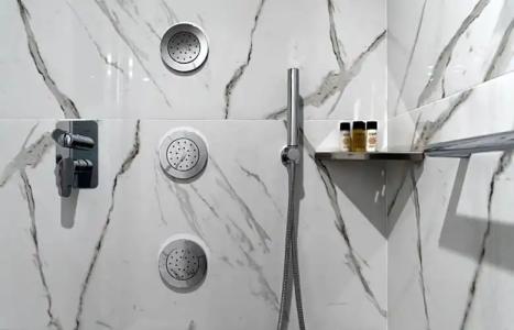 Elia Ermou Athens - 38