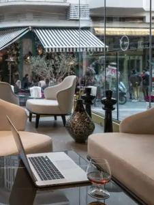 Elia Ermou Athens - 32