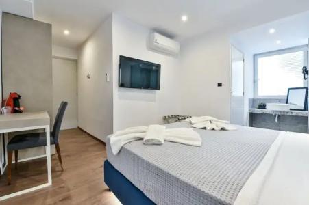 Aeolos Luxury Suites - 21