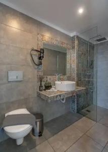 Aeolos Luxury Suites - 43