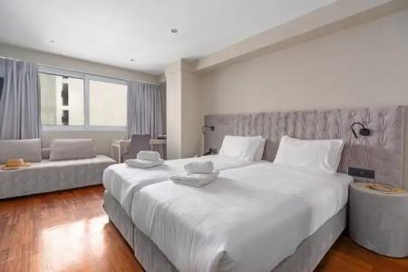 Aeolos Luxury Suites - 35