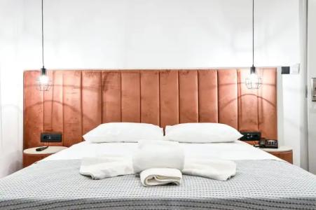 Aeolos Luxury Suites - 23