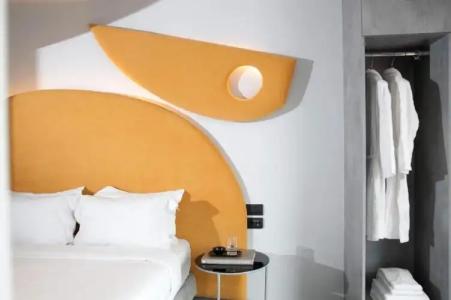 Athens Utopia Ermou - 56