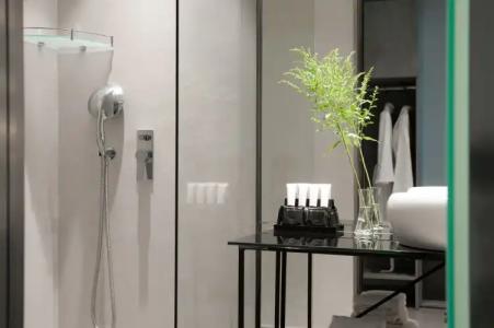 Athens Utopia Ermou - 44