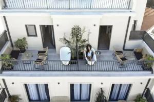 Pame Paradiso, Athens