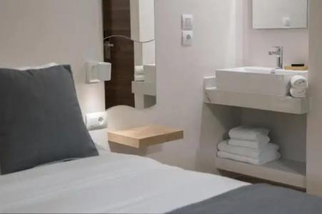 The Convo Athens Riviera - 31