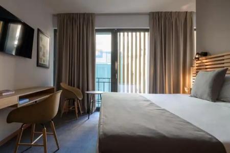 Fos DownTown Suites - 102