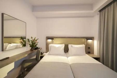 Meni & Apartments under New Management - 33