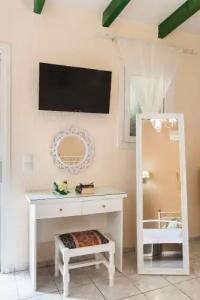 OASIS APARTMENTS - 149