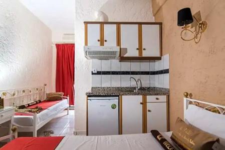 OASIS APARTMENTS - 63