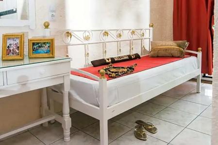 OASIS APARTMENTS - 62