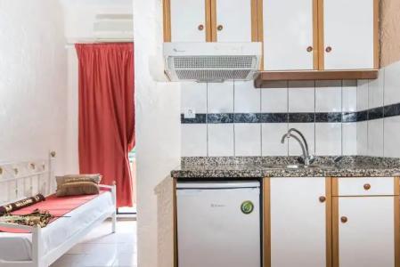 OASIS APARTMENTS - 15