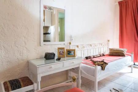 OASIS APARTMENTS - 106