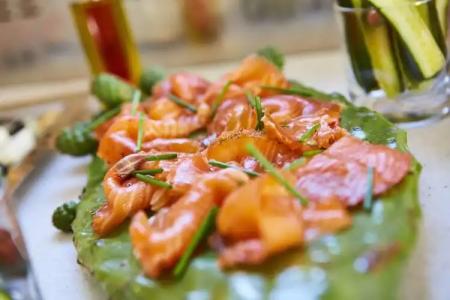 Santorini Main Square - 59